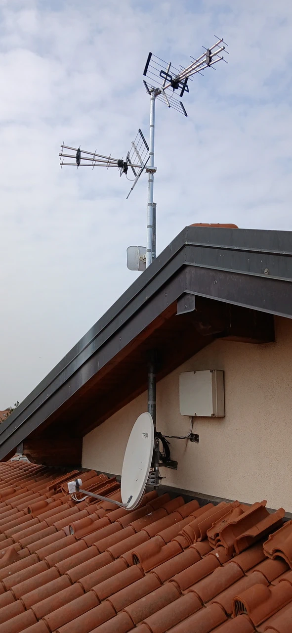 Installazione antenna TV professionale